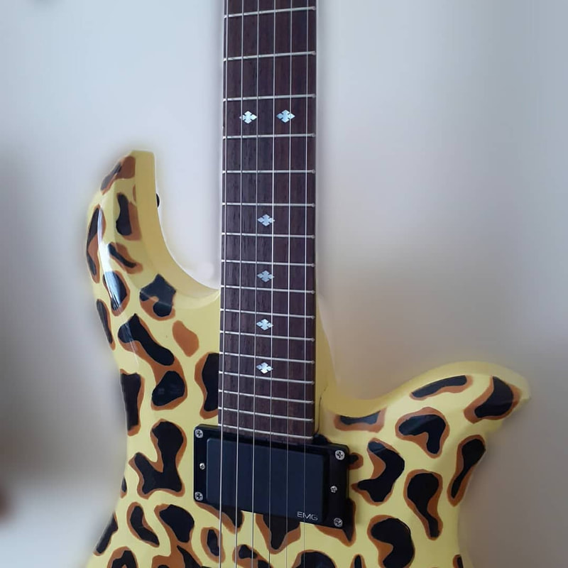 Hilditch Guitars Eagle Leopard Fretboard