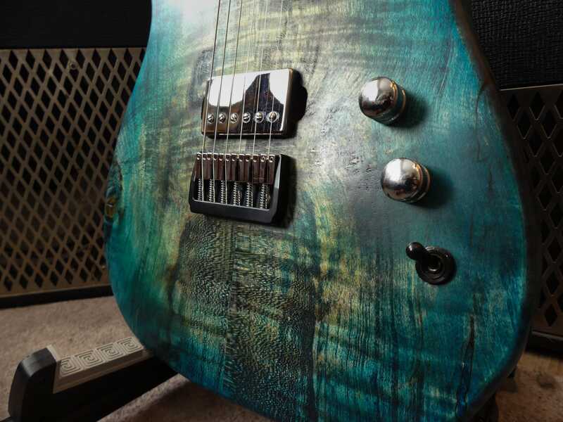 Hilditch Guitars T-Bone Turquoise Bridge