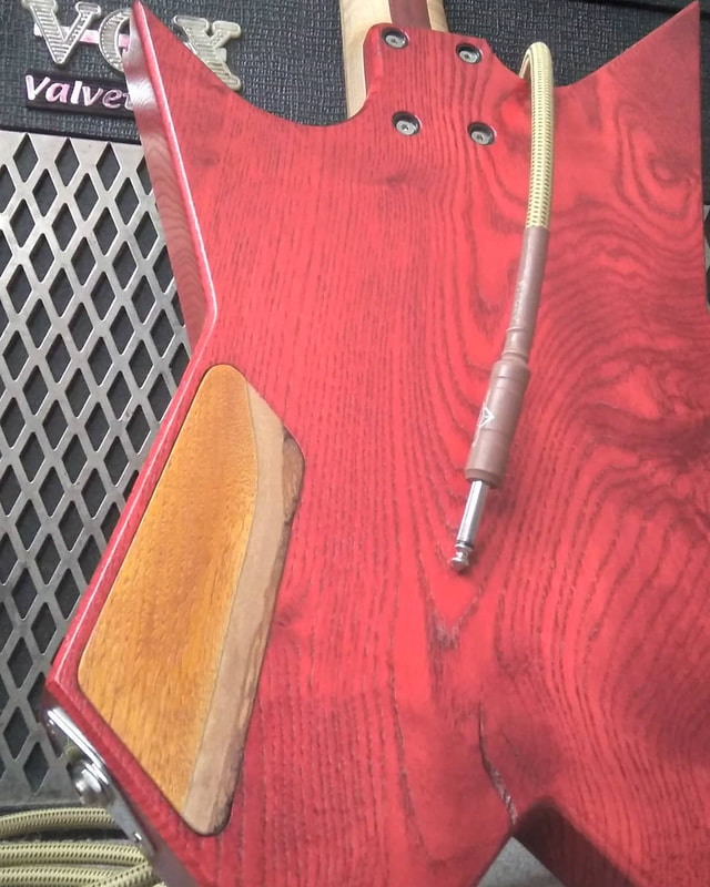 Hilditch Guitars Thundabolt Firebolt Rear